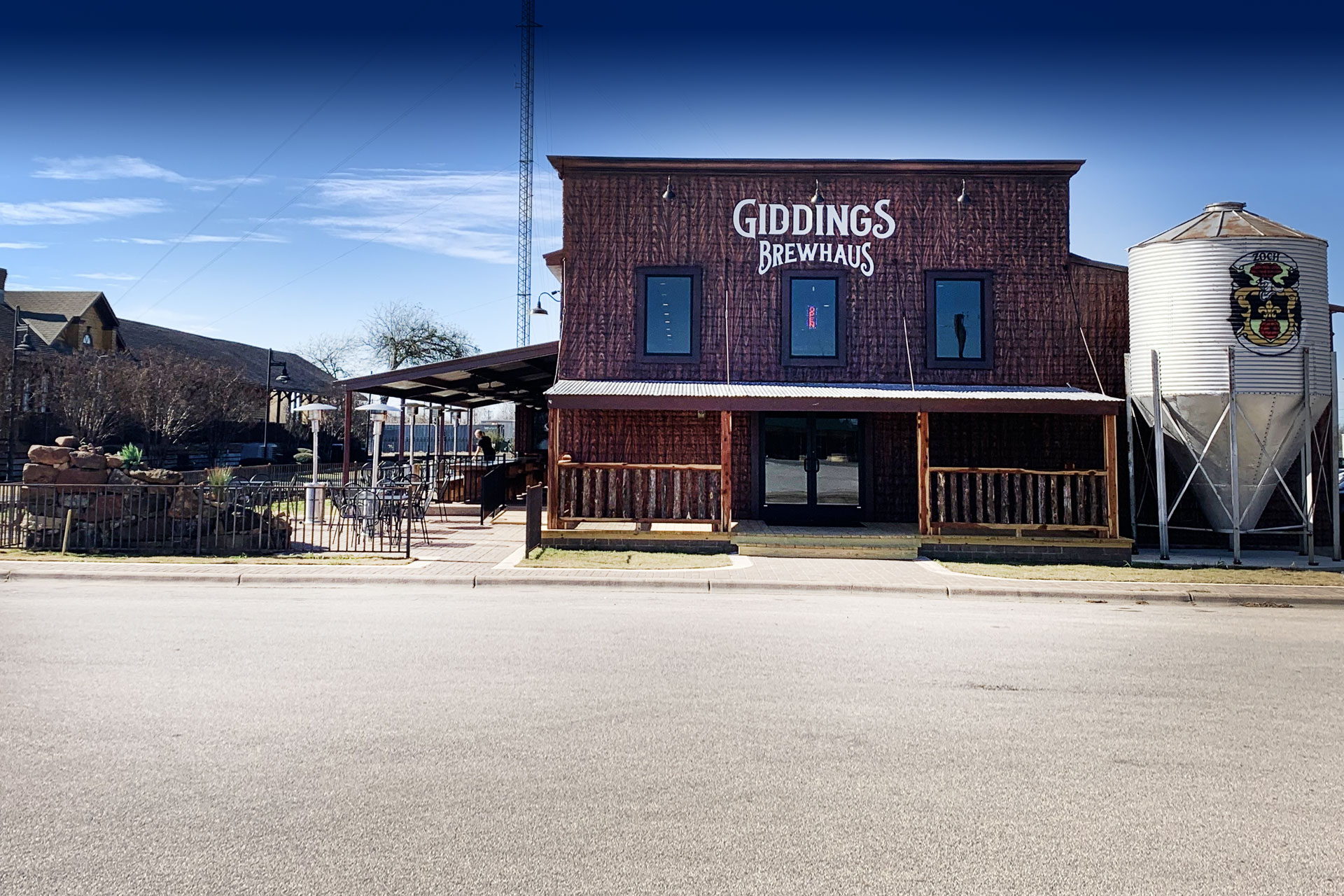 Giddings Brewhaus front View